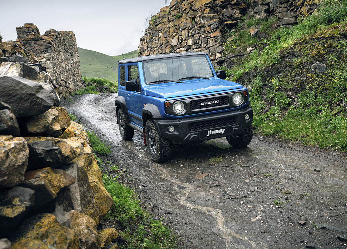 Премьер Авто — ВСПОМИНАЯ ПОБЕДУ: SUZUKI JIMNY СРЕДИ ЛУЧШИХ АВТОМОБИЛЕЙ МИРА